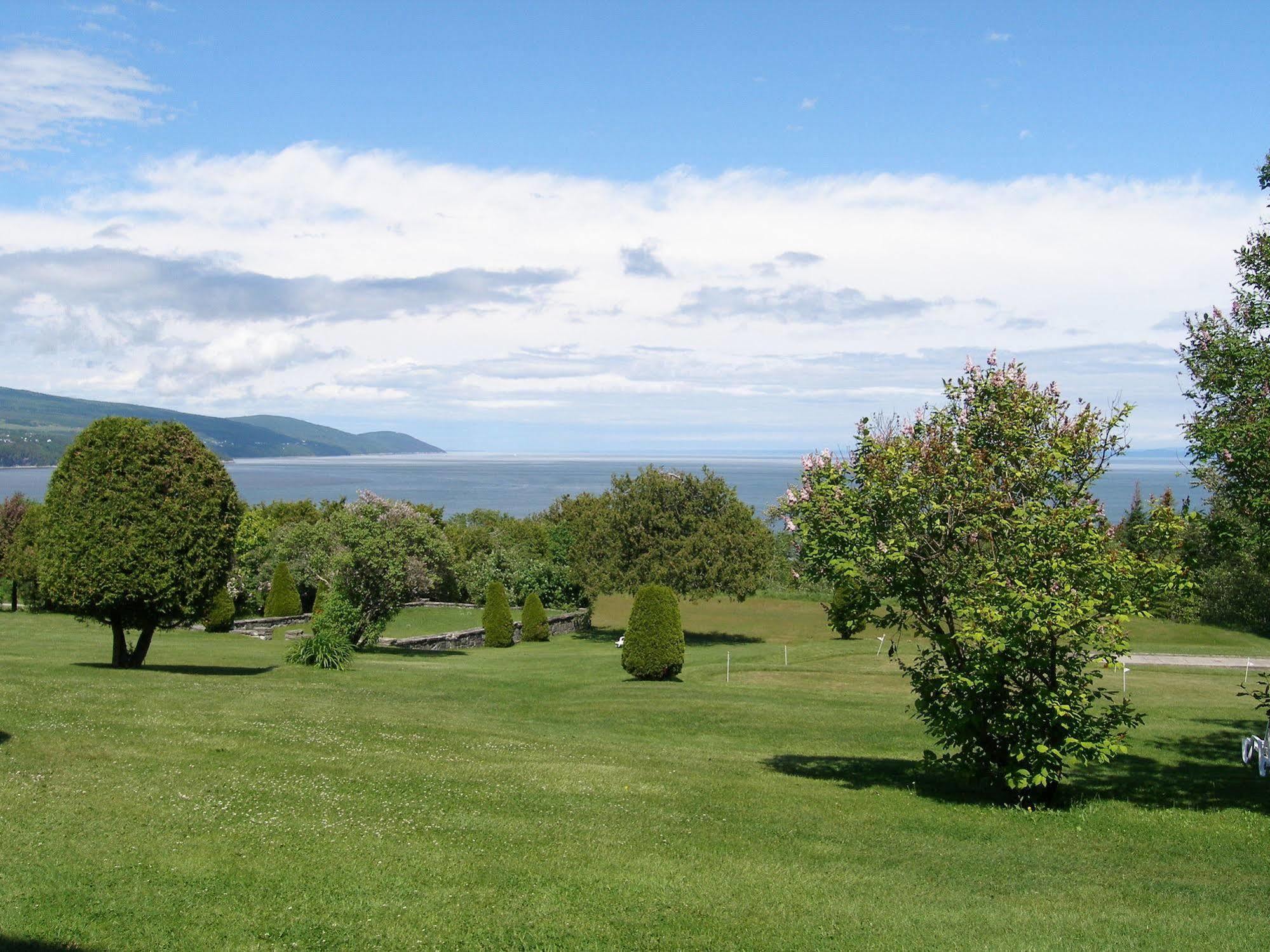 Auberge Des 3 Canards La Malbaie Luaran gambar