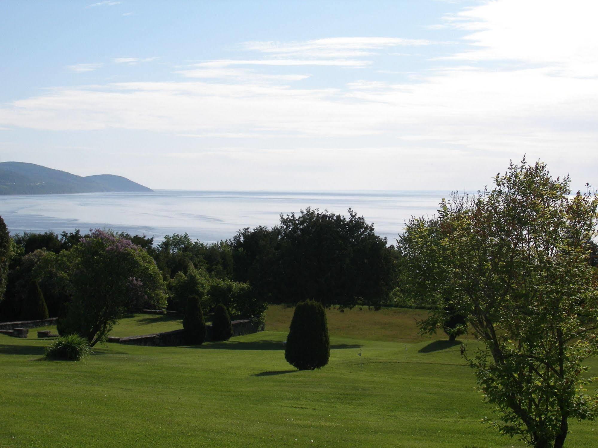Auberge Des 3 Canards La Malbaie Luaran gambar