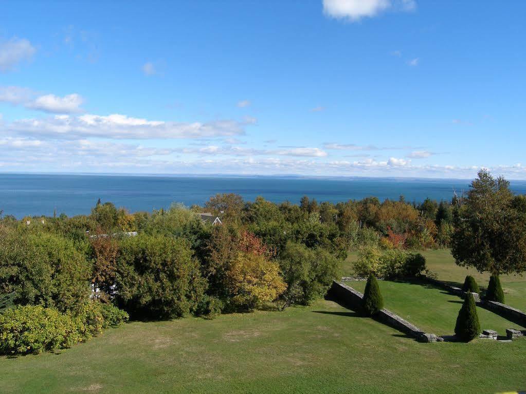 Auberge Des 3 Canards La Malbaie Luaran gambar